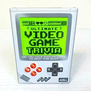 NIB Ultimate Video Game Trivia Card Game 12+